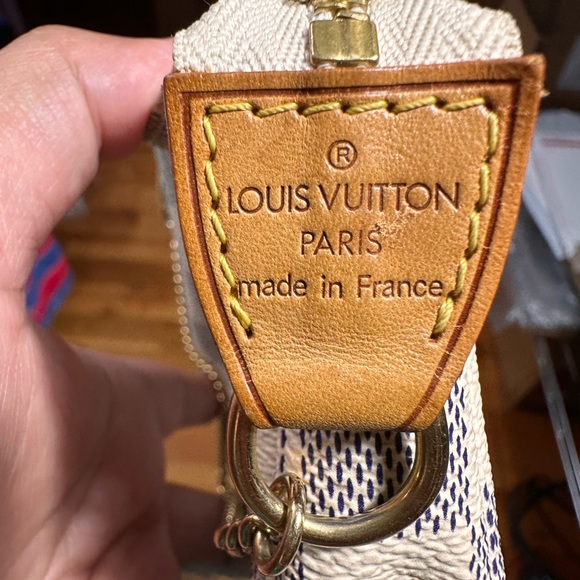 Louis Vuitton Azur Mini Pochette accessories Clutch Wristlet Pouch - Picture 9 of 16